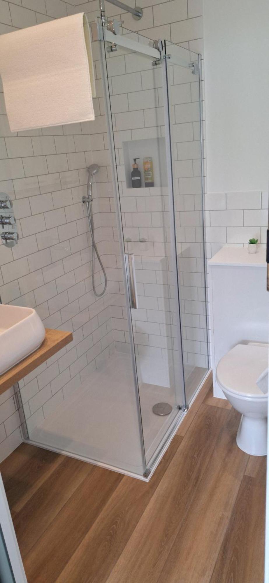 New 3 Bedrooms Flat In Ashford Near Heathrow Extérieur photo