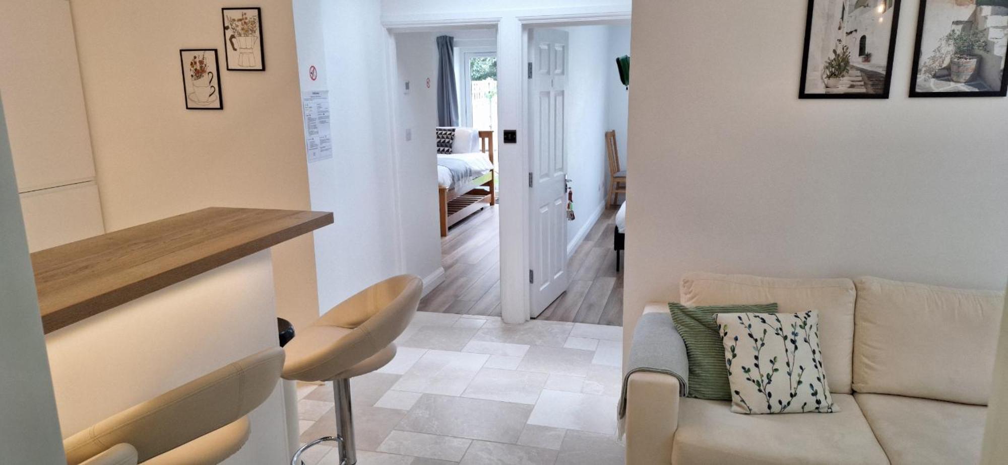 New 3 Bedrooms Flat In Ashford Near Heathrow Extérieur photo